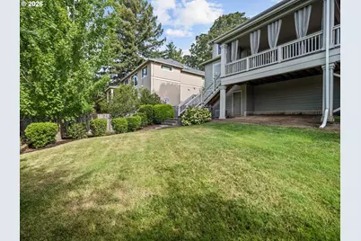 12465 SW Lesser Rd, Portland, OR 97219 - Photo 23