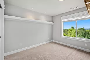12465 SW Lesser Rd, Portland, OR 97219 - Photo 43