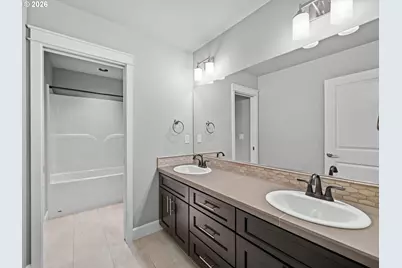 12465 SW Lesser Rd, Portland, OR 97219 - Photo 39