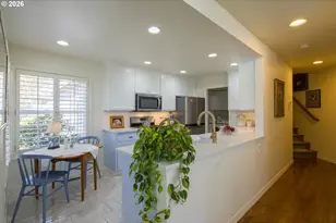 15366 NW Aberdeen Dr, Portland, OR 97229 - Photo 7