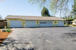 32120 Coburg Bottom Loop Rd, Eugene, OR 97408 - Photo 31