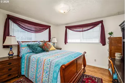 32120 Coburg Bottom Loop Rd, Eugene, OR 97408 - Photo 19