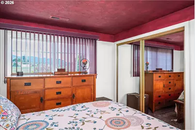 32120 Coburg Bottom Loop Rd, Eugene, OR 97408 - Photo 17