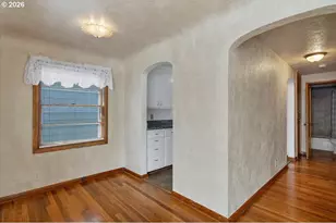 648 Breys Ave NE, Salem, OR 97301 - Photo 11