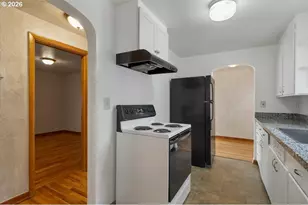 648 Breys Ave NE, Salem, OR 97301 - Photo 17