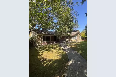 1228 11th St, Astoria, OR 97103 - Photo 1