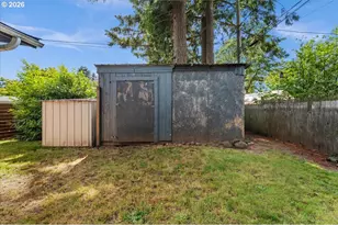13015 NE Weidler St, Portland, OR 97230 - Photo 35