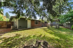 13015 NE Weidler St, Portland, OR 97230 - Photo 33