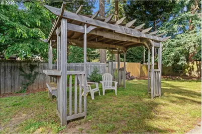 13015 NE Weidler St, Portland, OR 97230 - Photo 31