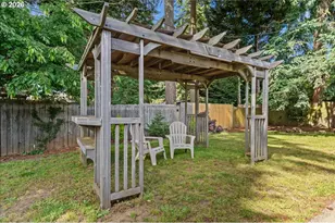 13015 NE Weidler St, Portland, OR 97230 - Photo 31
