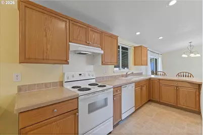 1949 SE Palmquist Rd #73, Gresham, OR 97080 - Photo 7
