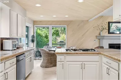 6517 Artemis Ln, West Linn, OR 97068 - Photo 25