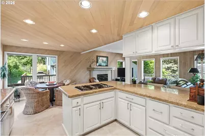 6517 Artemis Ln, West Linn, OR 97068 - Photo 21