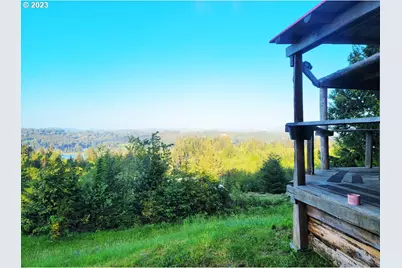 Flanagan, Coos Bay, OR 97420 - Photo 5