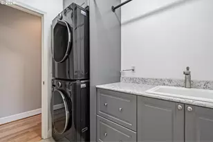 31175 SW Willamette Way, Wilsonville, OR 97070 - Photo 33