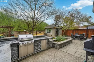 31175 SW Willamette Way, Wilsonville, OR 97070 - Photo 39