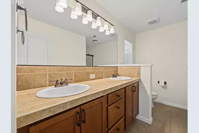 228 SE Condor Dr, Gresham, OR 97080 - Photo 23