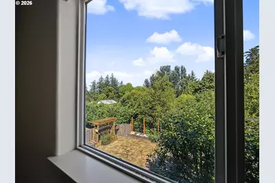 228 SE Condor Dr, Gresham, OR 97080 - Photo 27