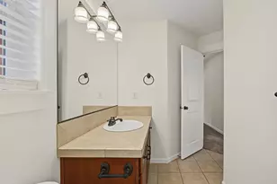 228 SE Condor Dr, Gresham, OR 97080 - Photo 29