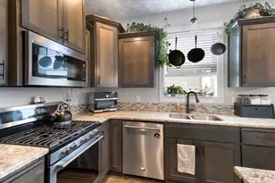 1786 Ammon St, Salem, OR 97304 - Photo 17