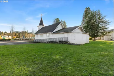 15631 SW Oregon St, Sherwood, OR 97140 - Photo 9