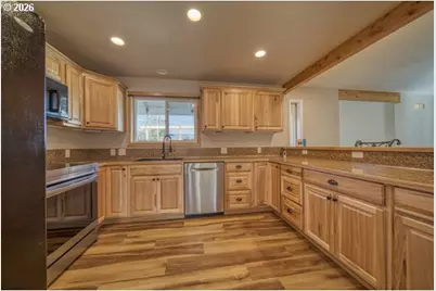 2950 Greenbriar St, Reedsport, OR 97467 - Photo 13