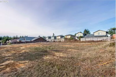 0 Fulton Ave #312, Coos Bay, OR 97420 - Photo 13