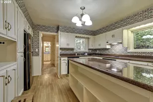 5830 NW Cornell Rd, Portland, OR 97210 - Photo 11