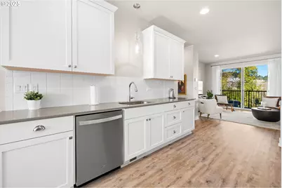 12524 SW 171st Ter, Beaverton, OR 97007 - Photo 13