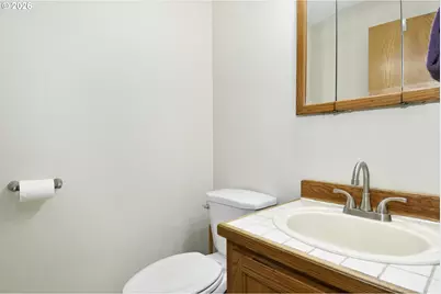 16232 SE Lillian Ct, Milwaukie, OR 97267 - Photo 13