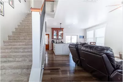 606 2nd St, Cove, OR 97824 - Photo 3