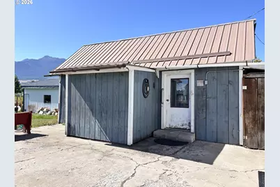 808 W Greenwood St, Enterprise, OR 97828 - Photo 21