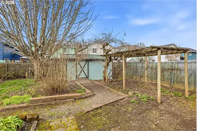 153 S 26th Ave, Cornelius, OR 97113 - Photo 25