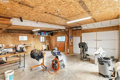 153 S 26th Ave, Cornelius, OR 97113 - Photo 5
