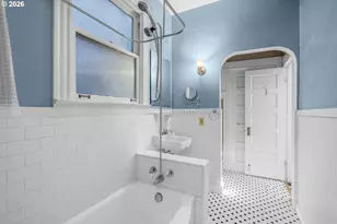2188 NW Kearney St, Portland, OR 97210 - Photo 23