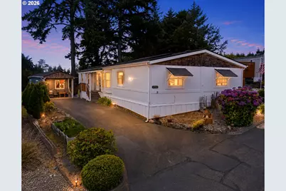 1257 Embarcadero Cir, Coos Bay, OR 97420 - Photo 3