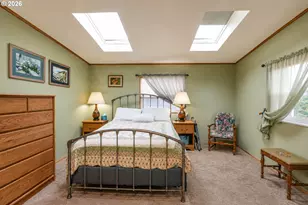 1257 Embarcadero Cir, Coos Bay, OR 97420 - Photo 19