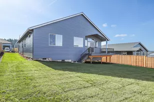 657 NE Saling Dr W, Estacada, OR 97023 - Photo 37