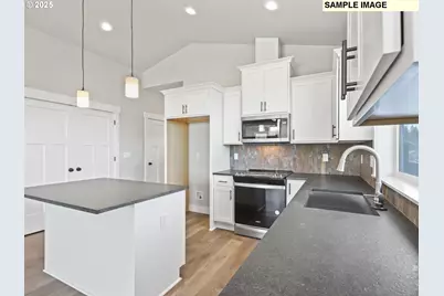 657 NE Saling Dr W #95, Estacada, OR 97023 - Photo 5