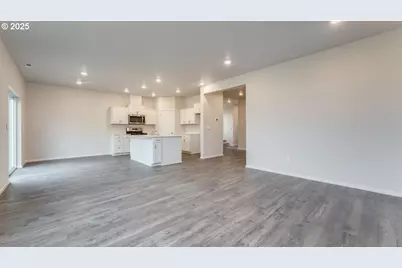 4953 Marr Ave NE, Salem, OR 97301 - Photo 7