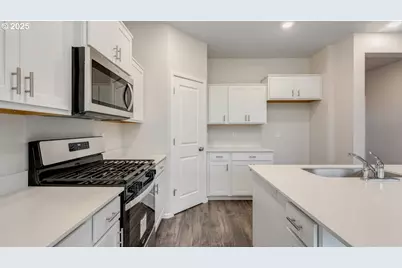 4953 Marr Ave NE, Salem, OR 97301 - Photo 11