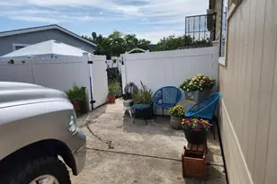 226 Owyhee Ln, Roseburg, OR 97471 - Photo 7