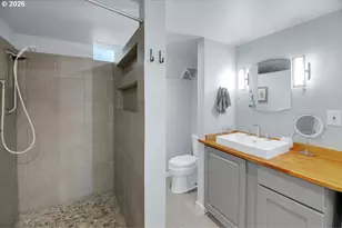 5816 N Maryland Ave, Portland, OR 97217 - Photo 23