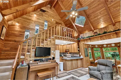 64930 E Mountain Meadow Ln, Rhododendron, OR 97049 - Photo 9