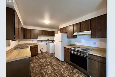 506 F St, Dallesport, WA 98617 - Photo 7