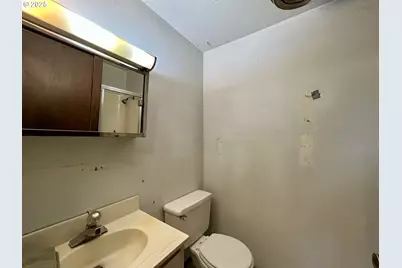 506 F St, Dallesport, WA 98617 - Photo 9