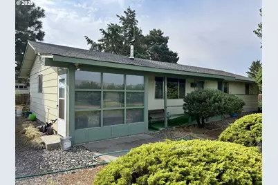 506 F St, Dallesport, WA 98617 - Photo 1