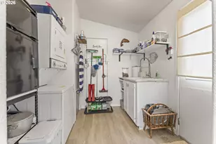 90946 Windy Ln, Coos Bay, OR 97420 - Photo 13