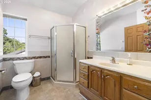 8506 SE Mill St, Portland, OR 97216 - Photo 9