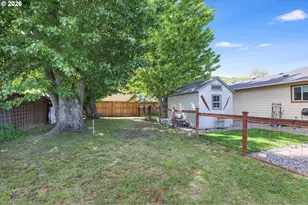 1014 Myrtle St, The Dalles, OR 97058 - Photo 43